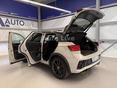 Volkswagen T-Roc R 2.0 TSI*4M*DSG*AKRAPOVIC*VIR*PANO*IQ LIG — slika 43