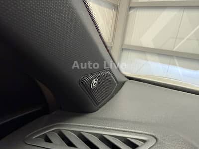 Volkswagen T-Roc R 2.0 TSI*4M*DSG*AKRAPOVIC*VIR*PANO*IQ LIG — slika 40