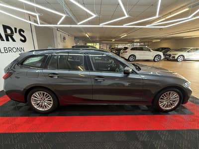 BMW 318 d Sport Line/Navi/LED/Leder/Virtual/TOP — slika 6