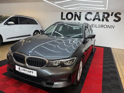 BMW 318 d Sport Line/Navi/LED/Leder/Virtual/TOP — slika 1