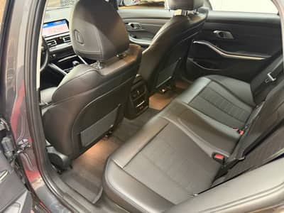 BMW 318 d Sport Line/Navi/LED/Leder/Virtual/TOP — slika 17