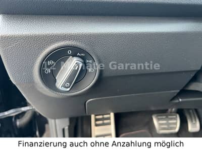 Volkswagen T-Roc Sport 4Motion Automatik Navi Rückfahrkamer — slika 29