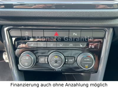 Volkswagen T-Roc Sport 4Motion Automatik Navi Rückfahrkamer — slika 24