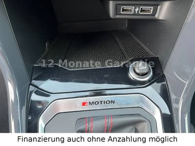 Volkswagen T-Roc Sport 4Motion Automatik Navi Rückfahrkamer — slika 25