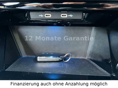 Volkswagen Golf VIII Lim. 2,0 R-Line Sportpaket Top Zustand — slika 25