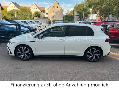 Volkswagen Golf VIII Lim. 2,0 R-Line Sportpaket Top Zustand — slika 5