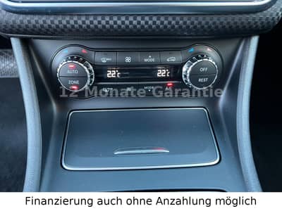 Mercedes-Benz A-Klasse 180 Sportpaket Panorama-Dach Automatik — slika 26