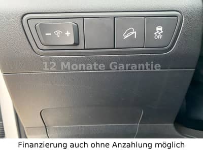 Hyundai ix35 1.6 5 Star Edition 2WD 1 Hand — slika 25