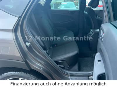 Hyundai Tucson 1.6TGDI Passion 2WD Automatik Navi Kamera — slika 13