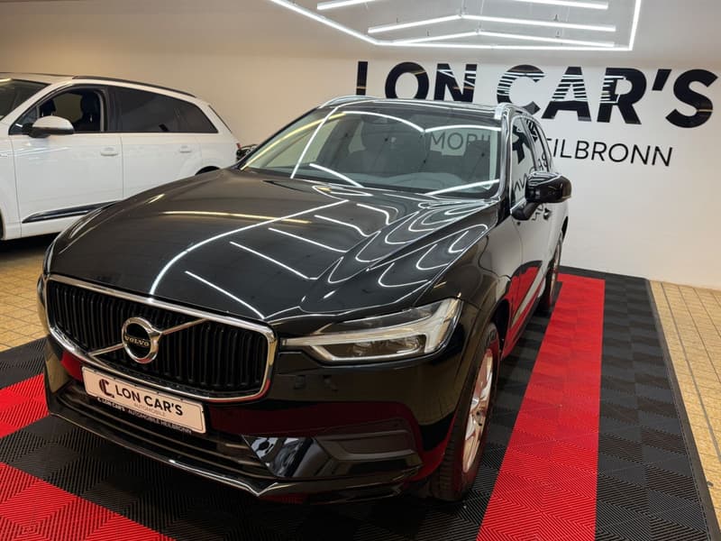 Volvo XC60 Momentum AWD/Navi/LED/PANO/AHK/TOP