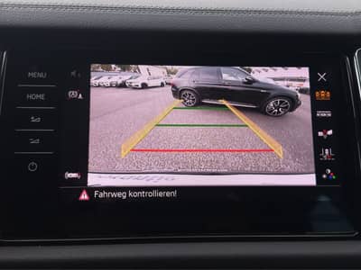 Skoda Kodiaq Tour 4x4 Pano*Virtual*Kamera*ACC*LED*App* — slika 17