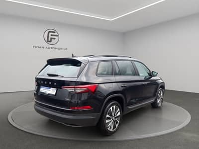 Skoda Kodiaq Tour 4x4 Pano*Virtual*Kamera*ACC*LED*App* — slika 5