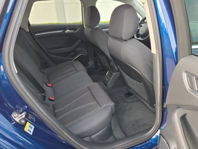 Audi A3 Spbck 2.0 TDI S-tr"Ambition"Matrix"B&O"17Zoll — slika 13