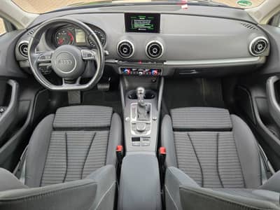 Audi A3 Spbck 2.0 TDI S-tr"Ambition"Matrix"B&O"17Zoll — slika 12